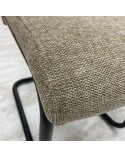 Silla comedor tapizada con patas negras Caterina