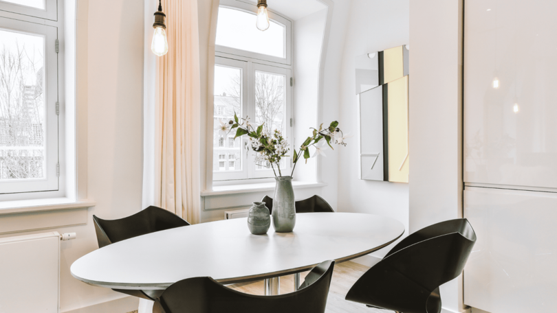 tendencia decoración mesa comedor ovalada nórdica moderna